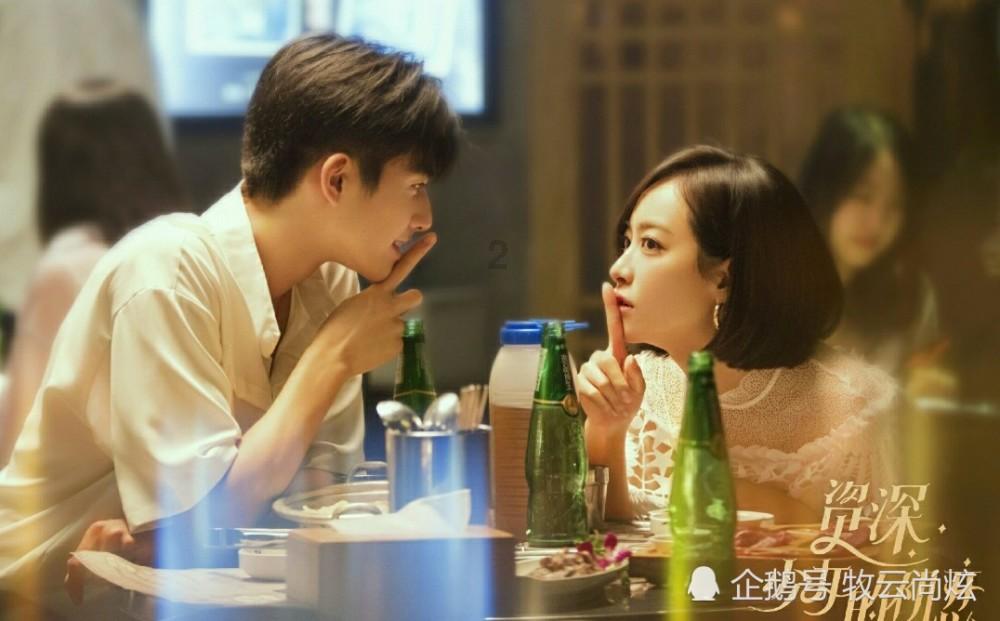 李小鹏一家香港购物,12岁奥莉身高遗传爸爸?